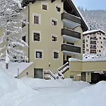 Appartamento Residenza Chesa Margun 57-2 By Interhome Surlej