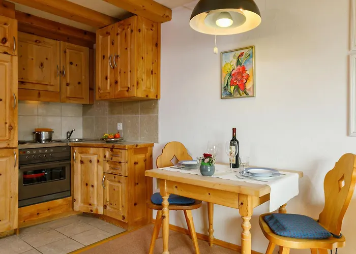 公寓 Residenza Chesa Margun 57-2 By Interhome